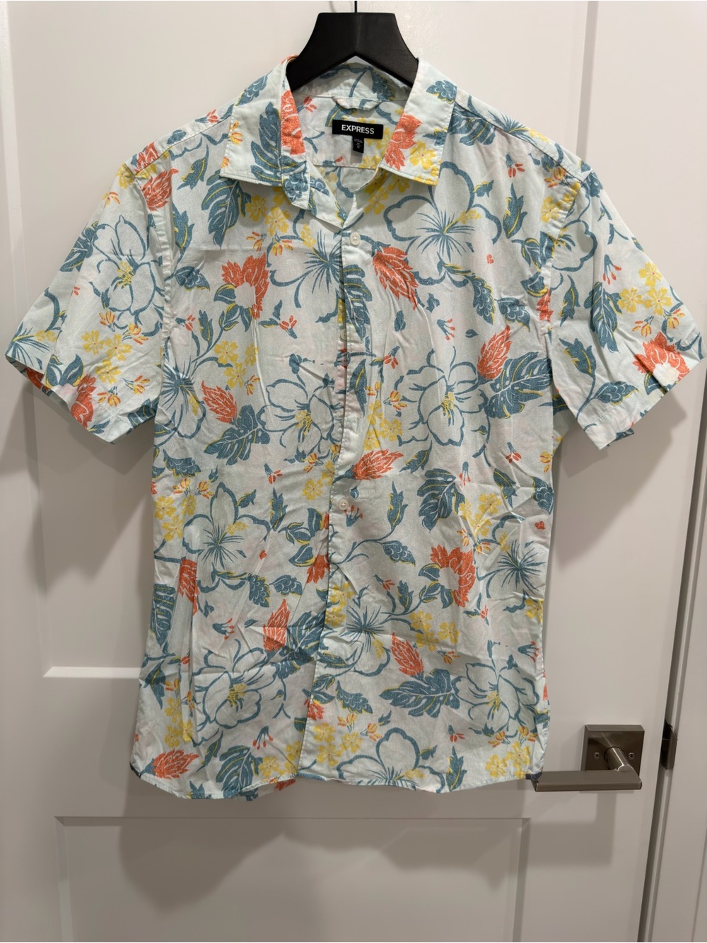 Express Men’s Short Sleeve Floral Shirt
